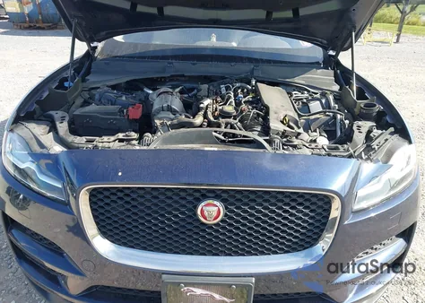 2018 Jaguar F-Pace 20D Prestige from USA, damaged, VIN SADCK2FN6JA269299
